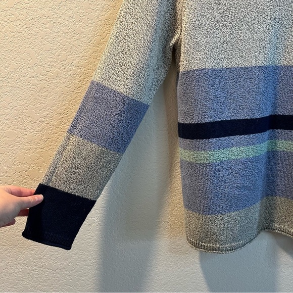 Women’s J. Jill gray and blue striped v-neck pullover sweater size small S - Picture 3 of 5